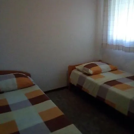 App Arin Apartamento Novigrad Istria